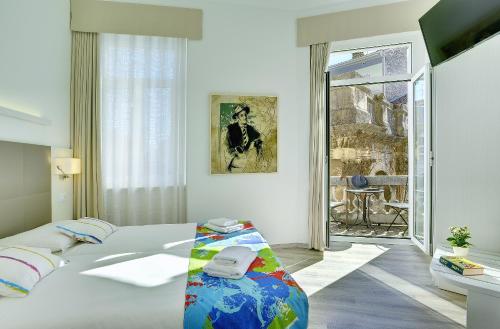 boutique suites joyce