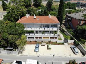 boutique suites joyce