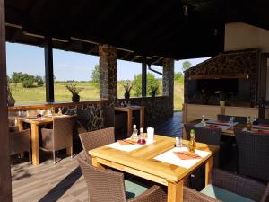 villa stone