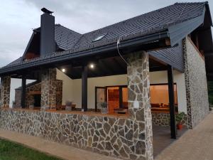 villa stone