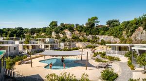 Maistra Camping Veštar Mobile Homes,Golas>>Funtana,5 star