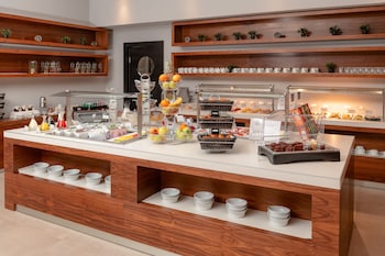 Sia Split Hotel,Split>>Hvar,4 star