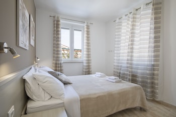 villa nina apartments