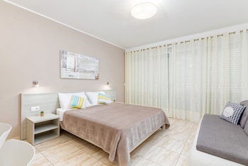 villa nina apartments