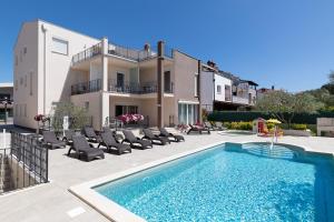 villa nina apartments