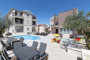 villa nina apartments