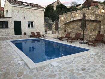 Villa Trau Doro,Trogir>>Split,4 star
