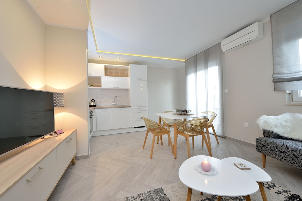 apartments villa karla