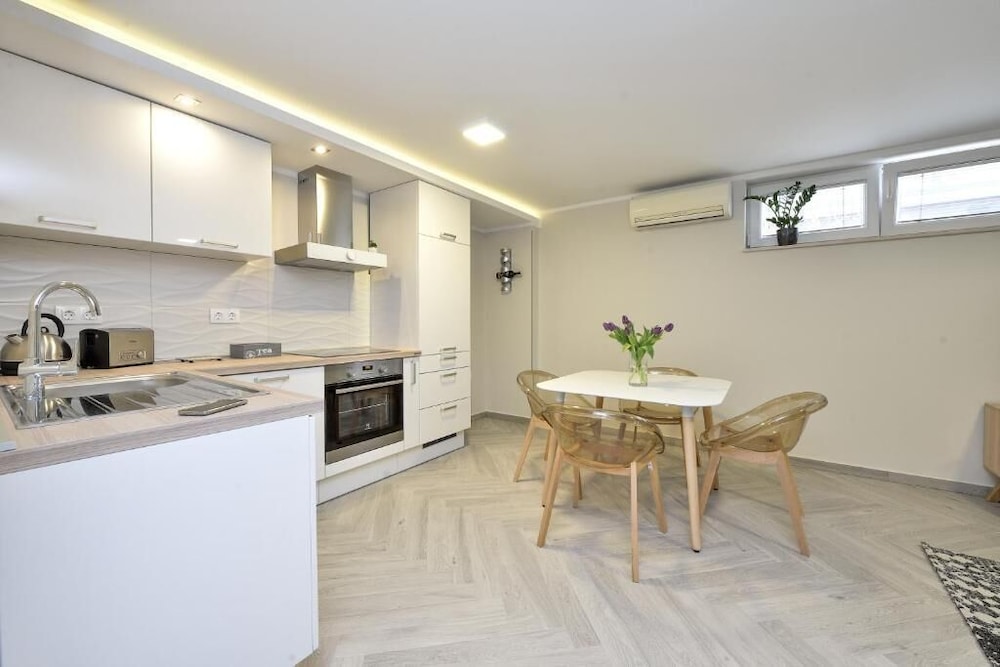 apartments villa karla