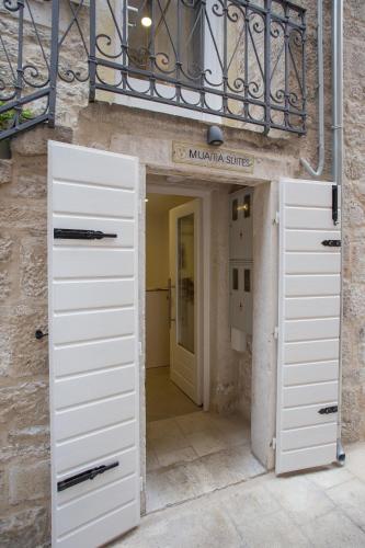 mijama suites