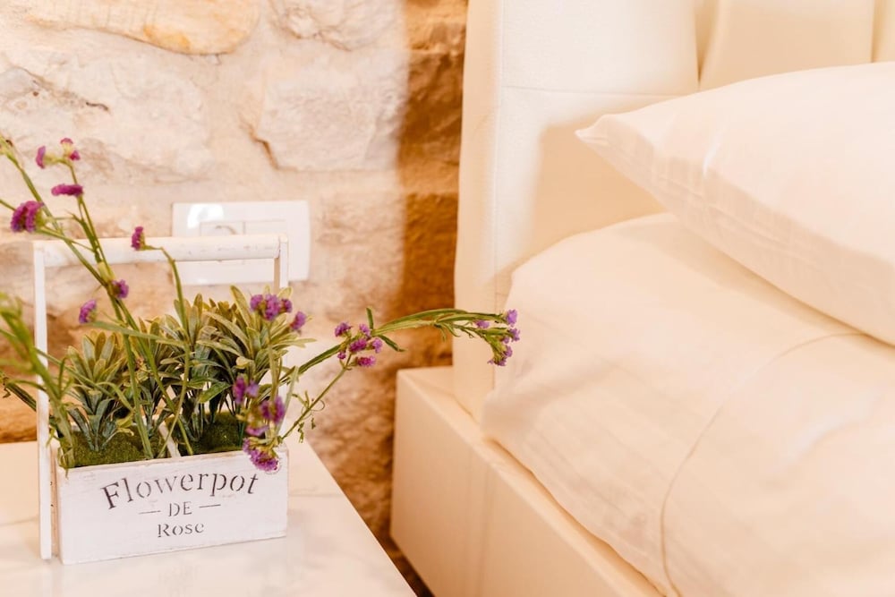 stone house luxury rooms