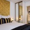 b gold luxury rooms