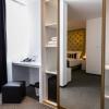 b gold luxury rooms