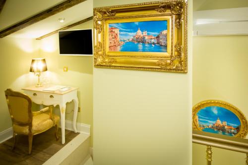 palazzo venezia adults only