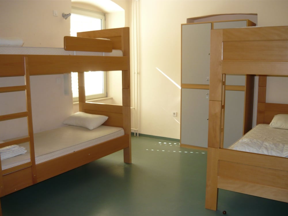 hi hostel rijeka