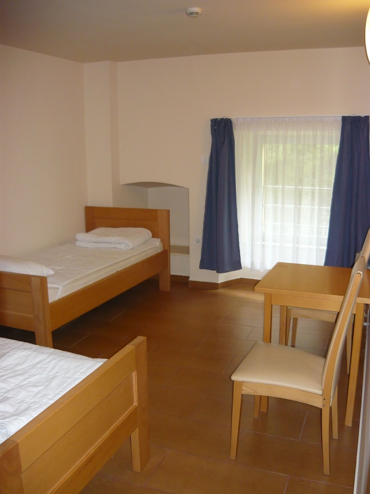 hi hostel rijeka