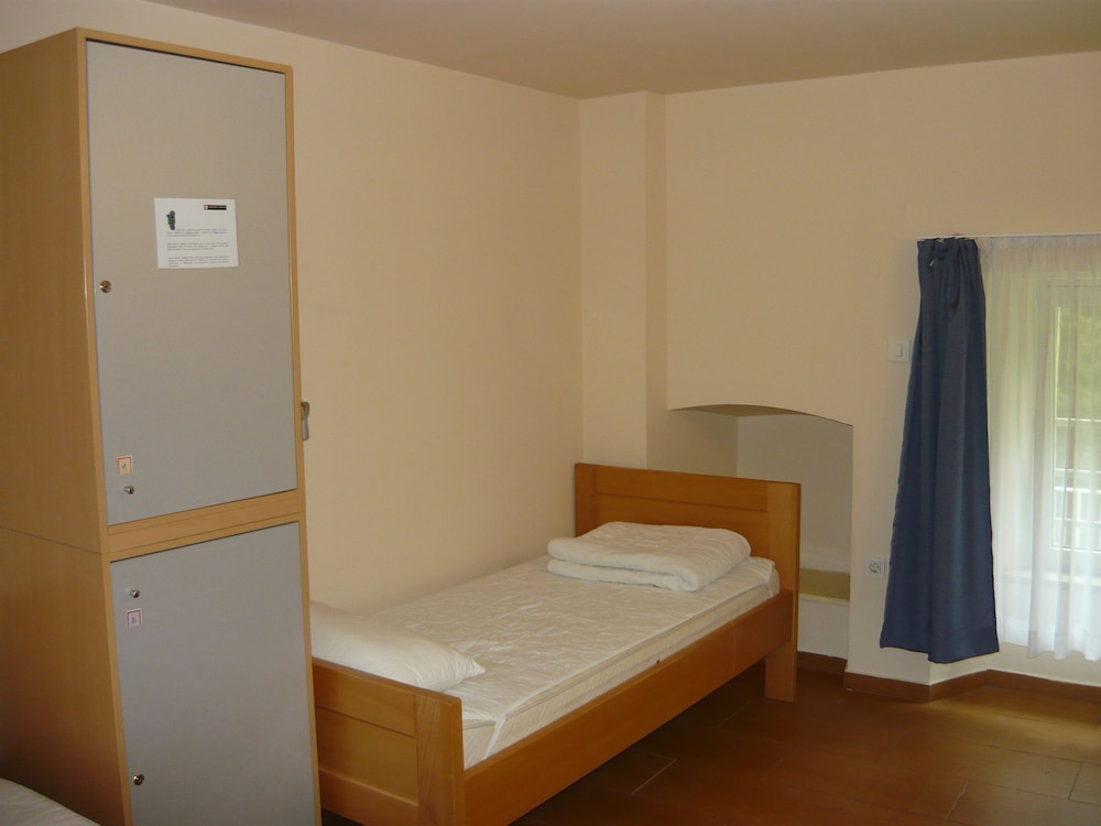 hi hostel rijeka