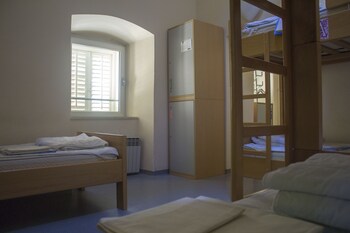 hi hostel rijeka