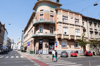 Loox Apartments Hatzova,Inland Croatia>>Zagreb,3 star