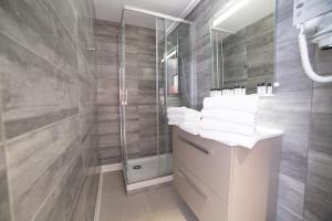 the originals city relaxotel le barcares