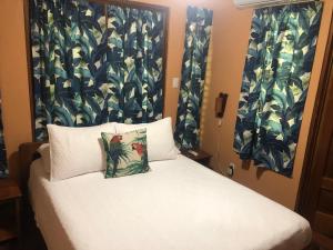 hotel el mono feliz