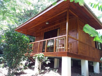 Rancho De Lelo Ecolodge,Puntarenas>>Monteverde,3 star