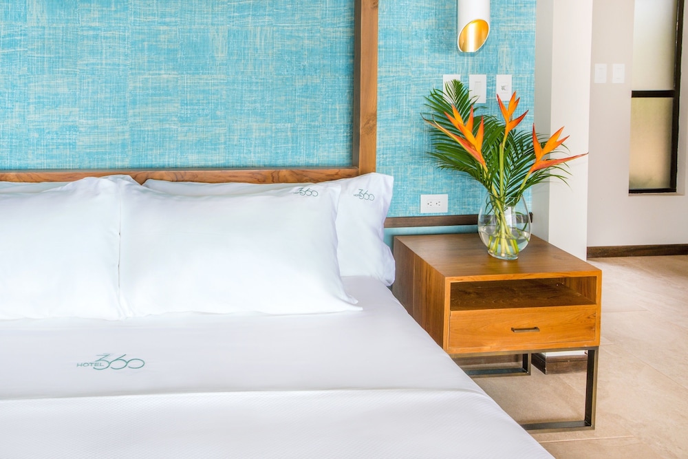 hotel three sixty adults only