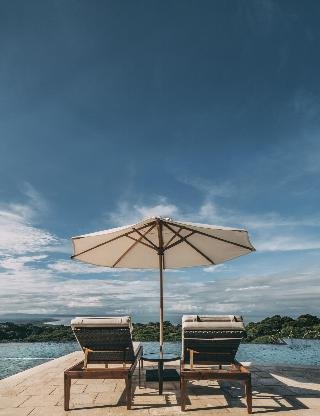 hotel three sixty adults only