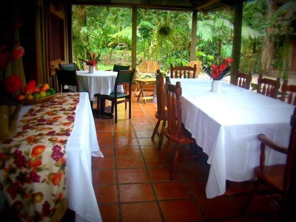 la gamba rainforest lodge