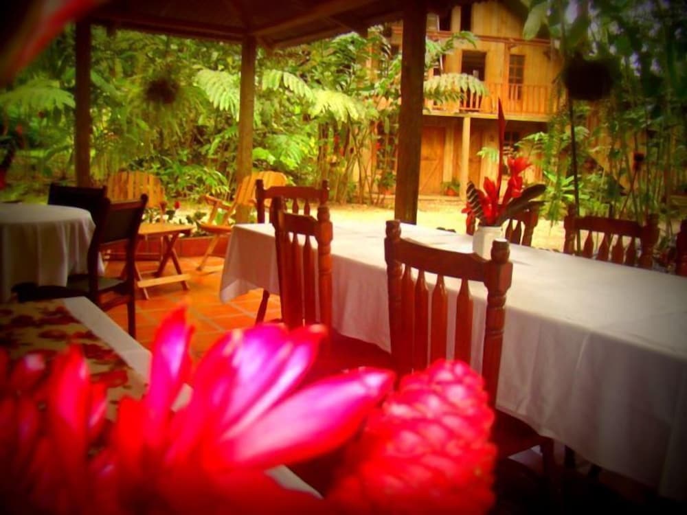 la gamba rainforest lodge