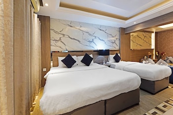 trans world hotel l l c