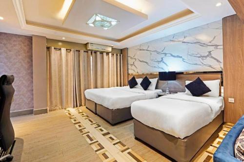 trans world hotel l l c