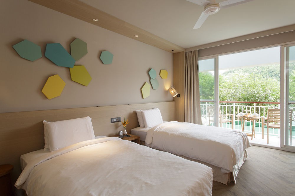 Palau Royal Resort,Malakal Island>>Koror,4 star