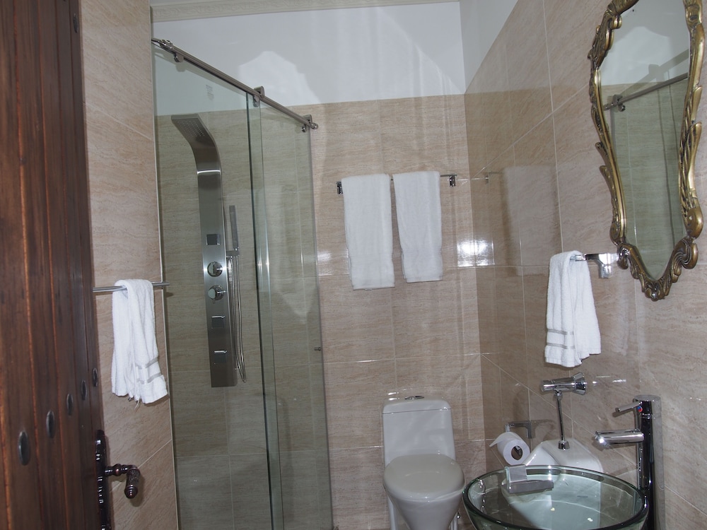 bogota bed and breakfast inn