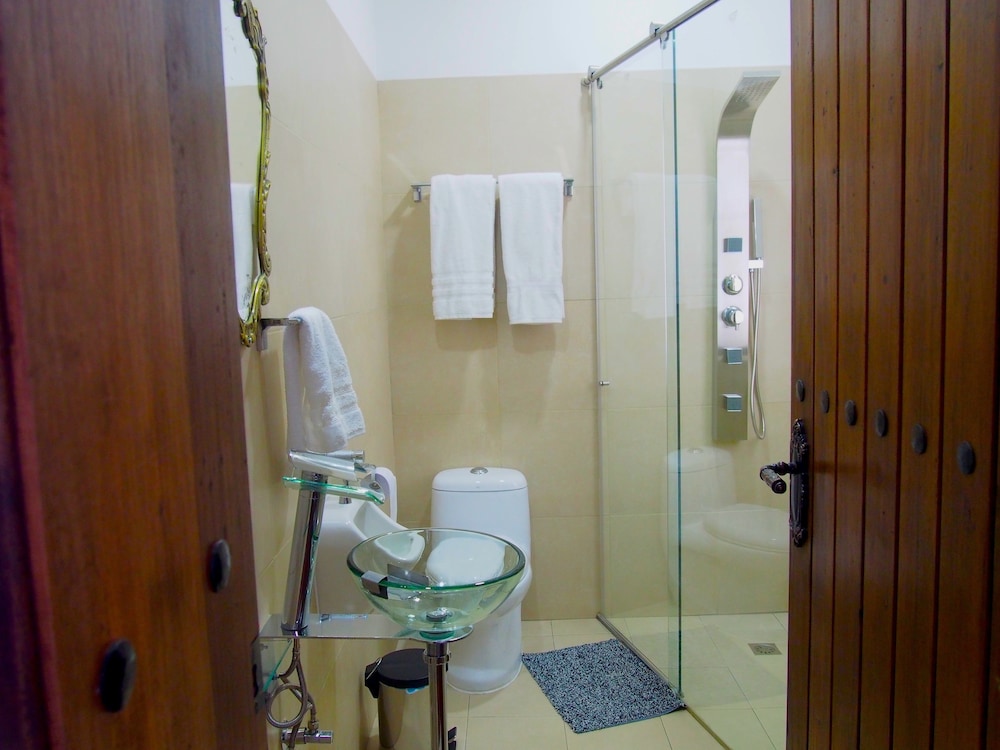 bogota bed and breakfast inn