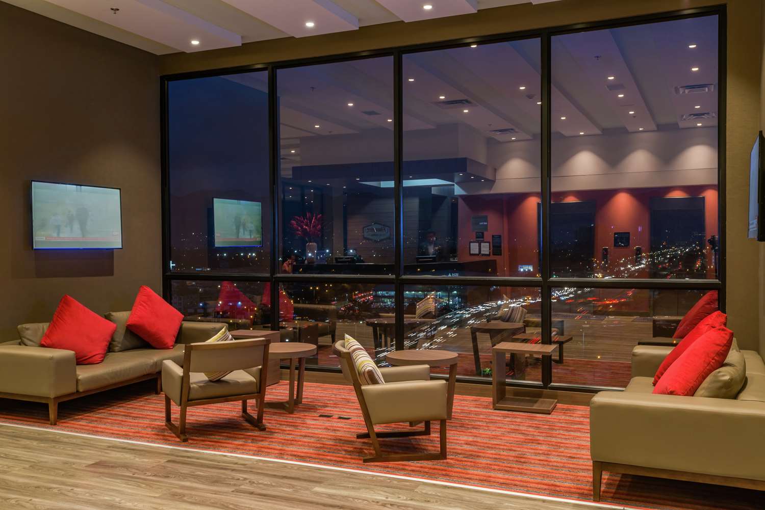 hampton by hilton bogota airport