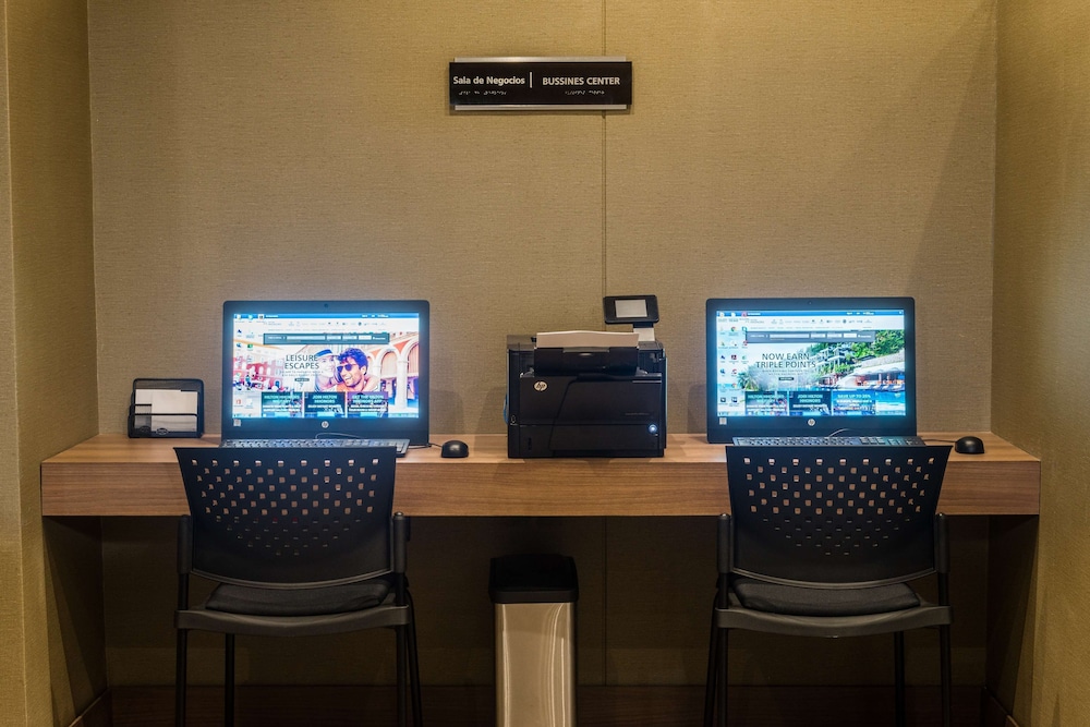 hampton by hilton bogota airport