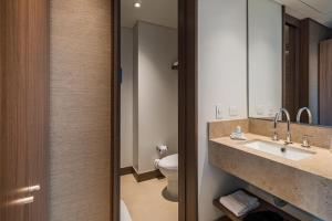 hampton by hilton bogota airport