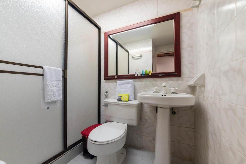 ayenda 1408 jaba santiago de cali