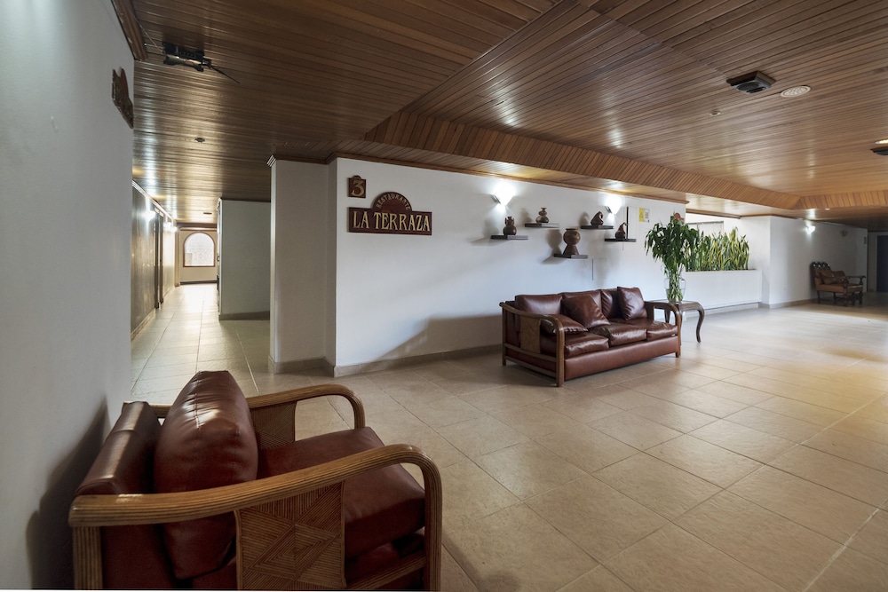 ayenda 1408 jaba santiago de cali