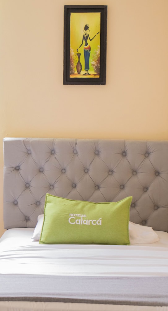 hotel calarca n1