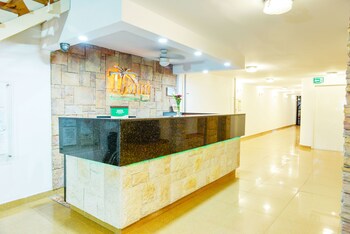 hotel thama palmira