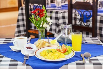 hotel thama palmira