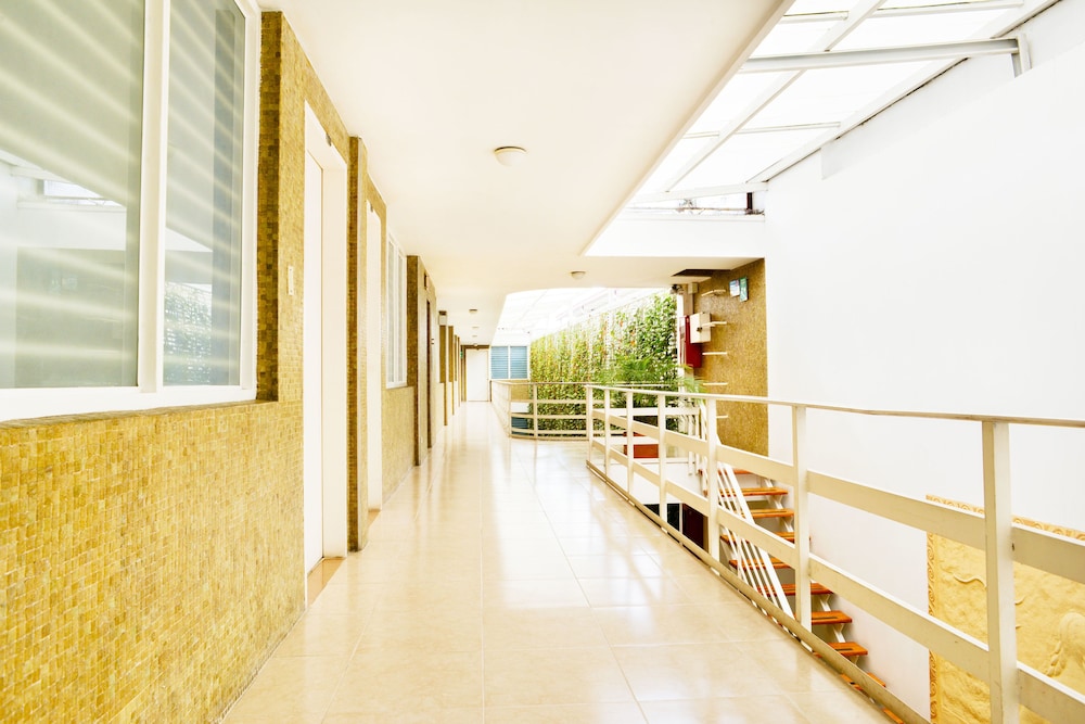 hotel thama palmira
