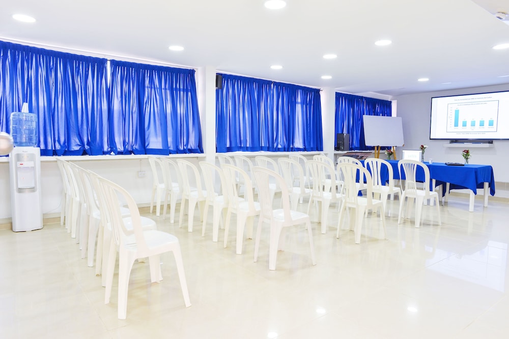 hotel thama palmira