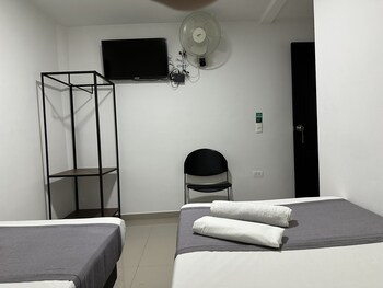 hotel laureles de aburra medellin