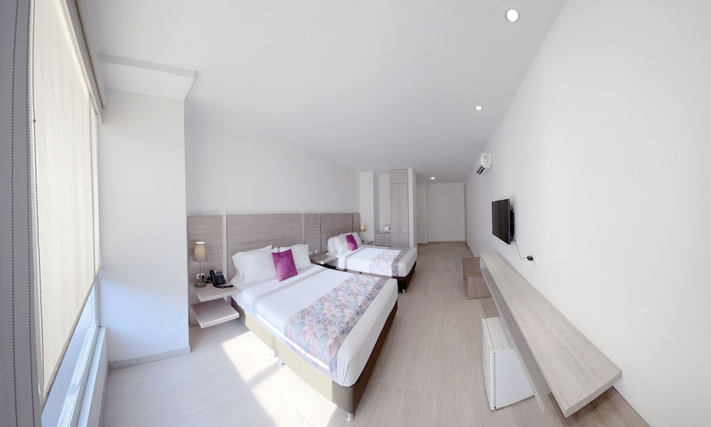 hotel ms pacifico chipichape