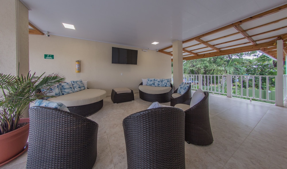 hotel isla bonita