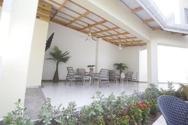 hotel isla bonita