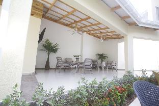 hotel isla bonita